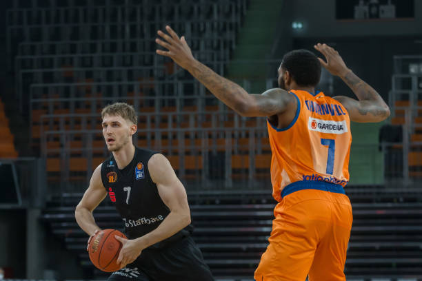 积极表现 积极表现