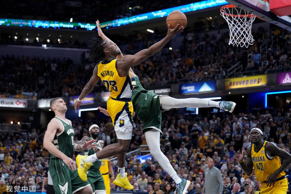 的防守显得 的防守显得