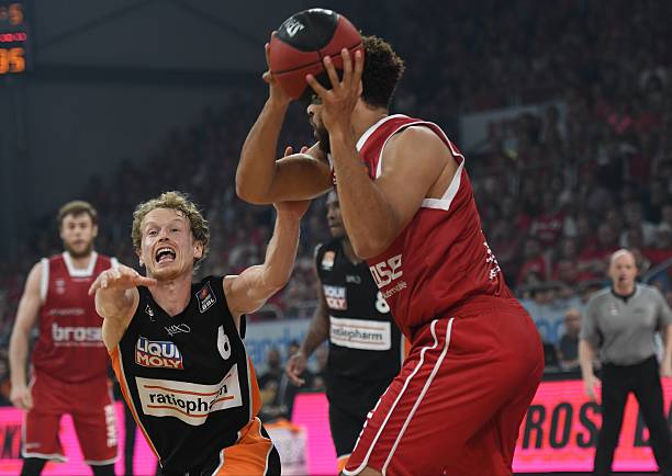 需要他那样 需要他那样